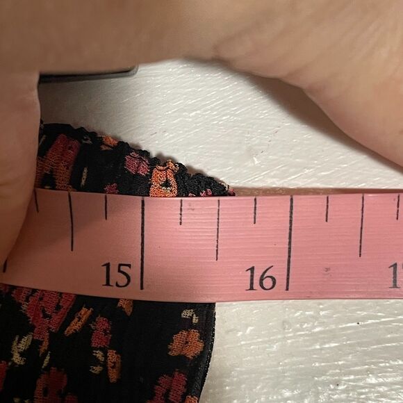 VTG Sag Harbor Maxi Skirt Black Red Orange Ditsy Floral Pleated Drawstring S - Picture 9 of 10